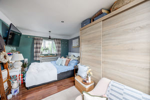 Photo 5- click for photo gallery